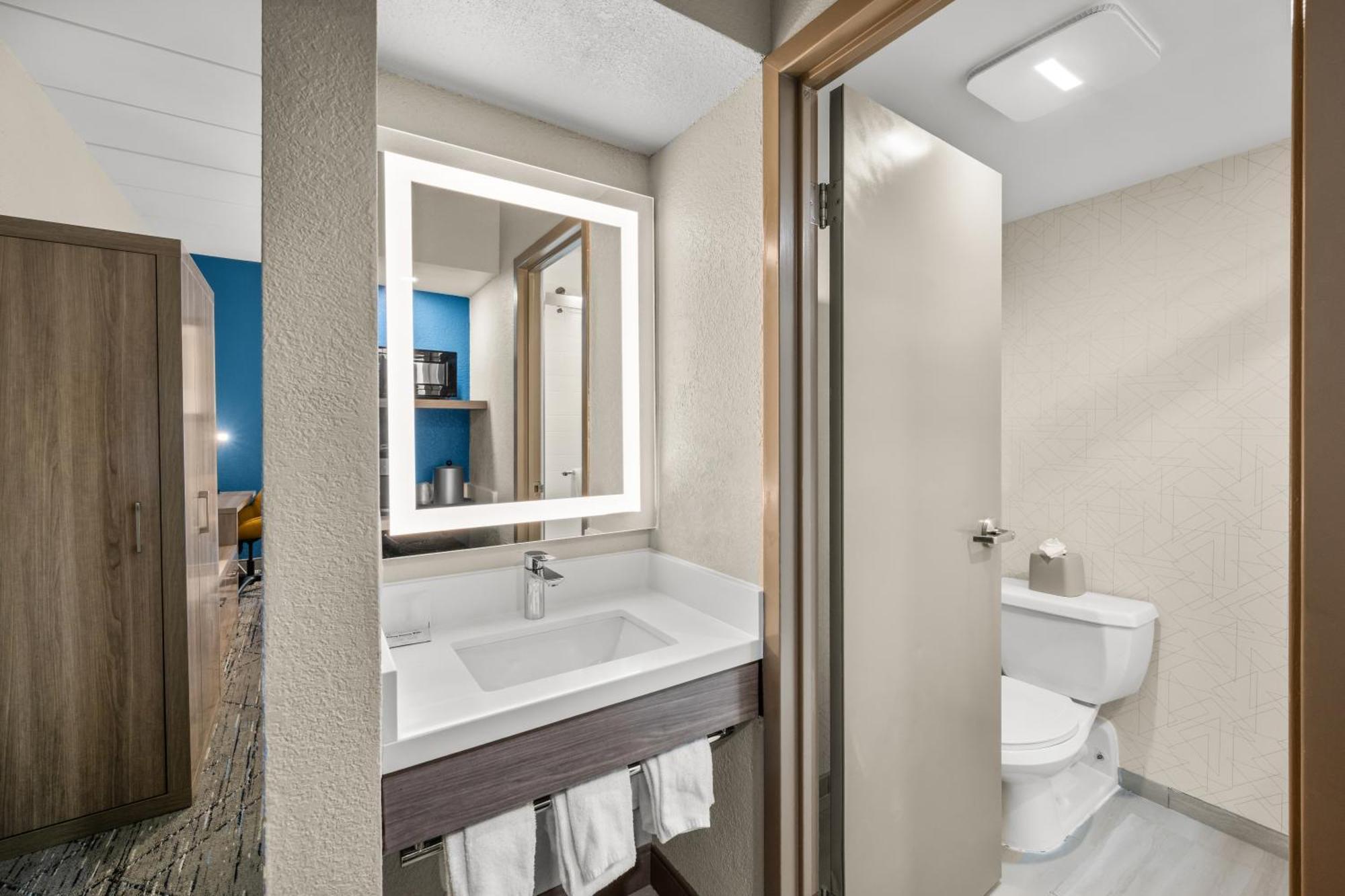 Holiday Inn Express Boston North-Woburn By Ihg מראה חיצוני תמונה