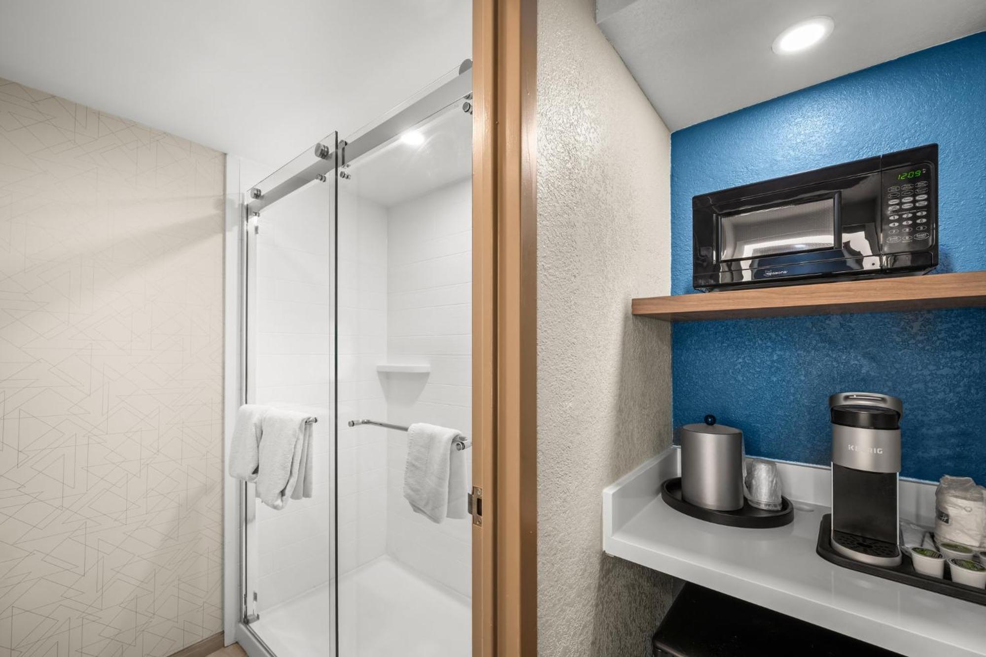 Holiday Inn Express Boston North-Woburn By Ihg מראה חיצוני תמונה